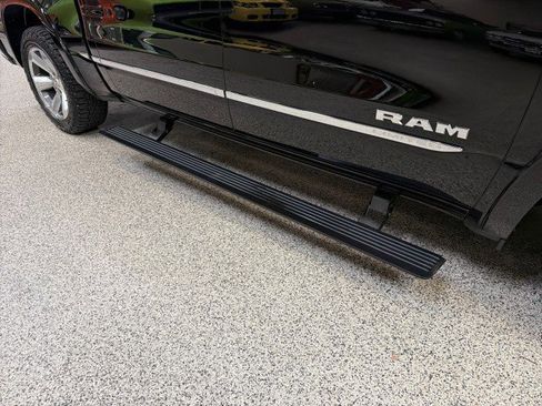 Used 2019 RAM 1500 Limited image 50