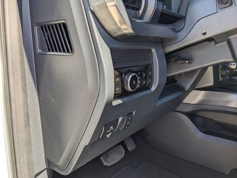 Certified 2025 Ford F350 Lariat AWD/4WD image 22