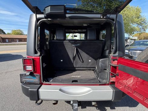 Used 2012 Jeep Wrangler Sahara w/ Dual Top Group AWD/4WD image 11