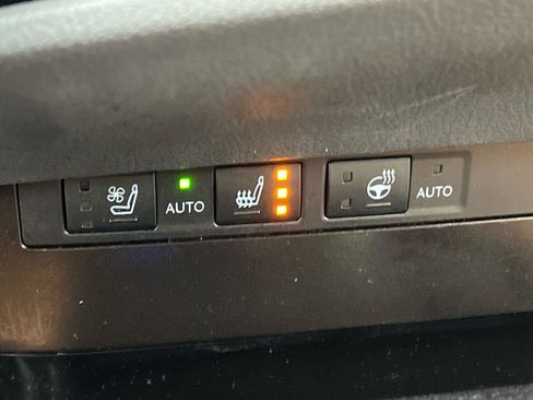 Used 2024 Lexus ES 350 w/ Premium Package image 31