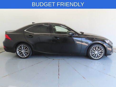 Used 2018 Lexus IS 300 w/ Accessory Package RWD image 2