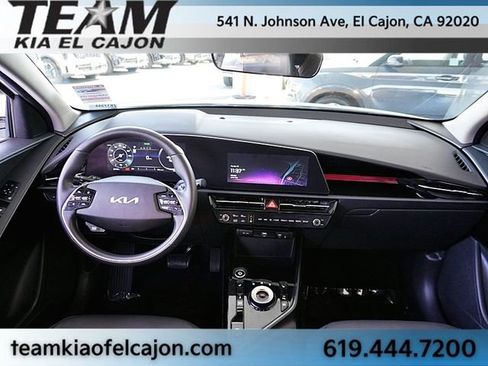 Certified 2024 Kia Niro Wind w/ Wind Preserve Package FWD image 18