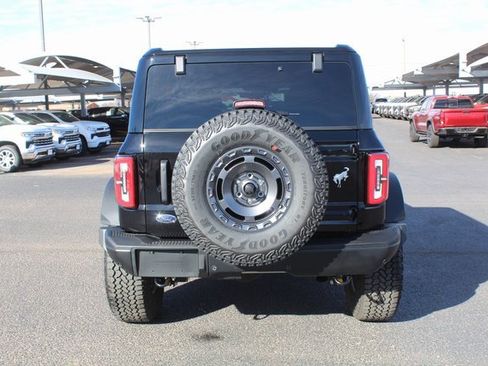 Used 2025 Ford Bronco Badlands image 4