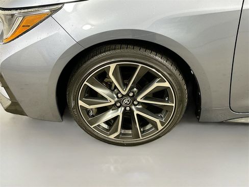 Used 2020 Toyota Corolla SE image 8