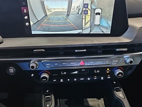 Used 2023 Kia Telluride SX X-Line image 32