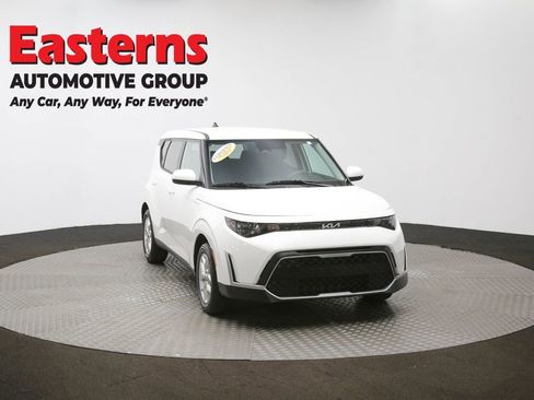 Used 2024 Kia Soul LX w/ Option Group 015 image 50