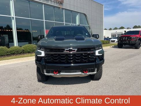 Used 2025 Chevrolet Silverado 1500 ZR2 w/ Technology Package image 2