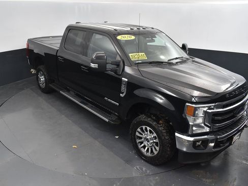Certified 2020 Ford F350 Lariat w/ Lariat Value Package image 32