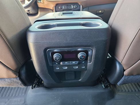 Used 2024 Chevrolet Tahoe High Country w/ Advanced Technology Package AWD/4WD image 25