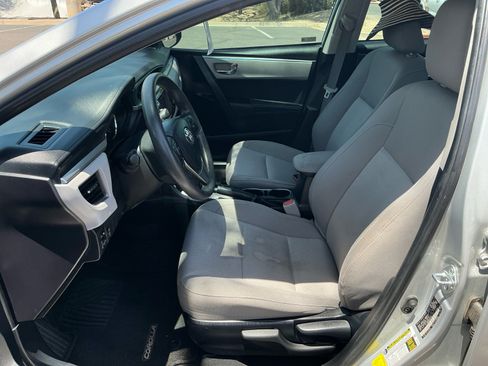 Used 2014 Toyota Corolla LE FWD image 14