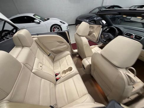 Used 2013 Volkswagen Eos Komfort FWD image 28
