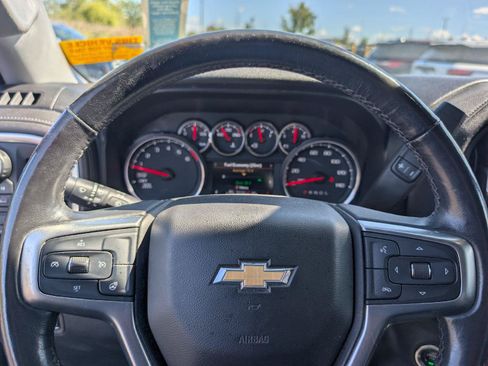 Used 2019 Chevrolet Silverado 1500 LT w/ All-Star Edition AWD/4WD image 11