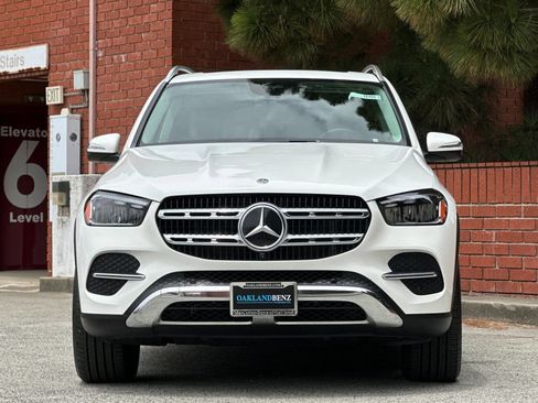 Certified 2024 Mercedes-Benz GLE 350 4MATIC image 10