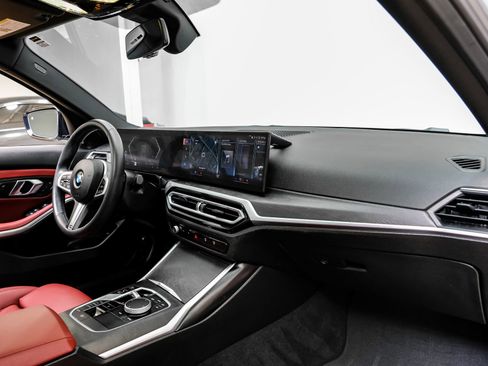 Used 2024 BMW 330i 330i w/ M Sport Package image 17