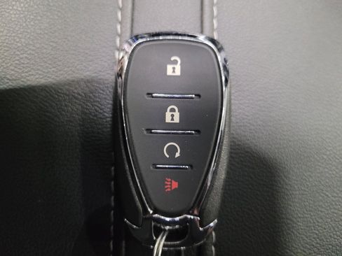 Used 2023 Chevrolet Blazer LT w/ LPO, Floor Liner Package FWD image 32