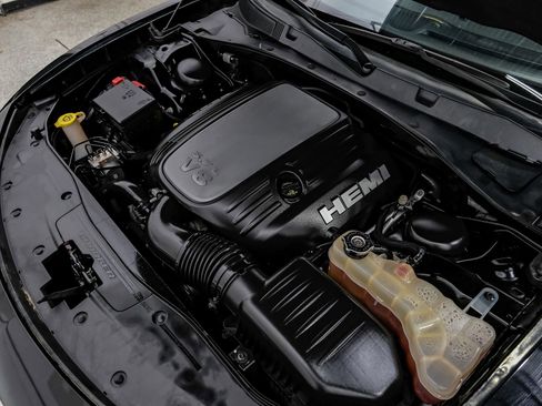 Used 2015 Dodge Charger R/T w/ Plus Group RWD image 65