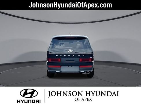 Used 2025 Hyundai Santa Fe SE AWD/4WD image 9