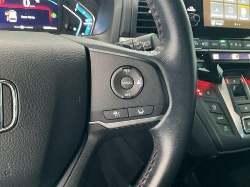 Certified 2023 Honda Odyssey Sport image 12