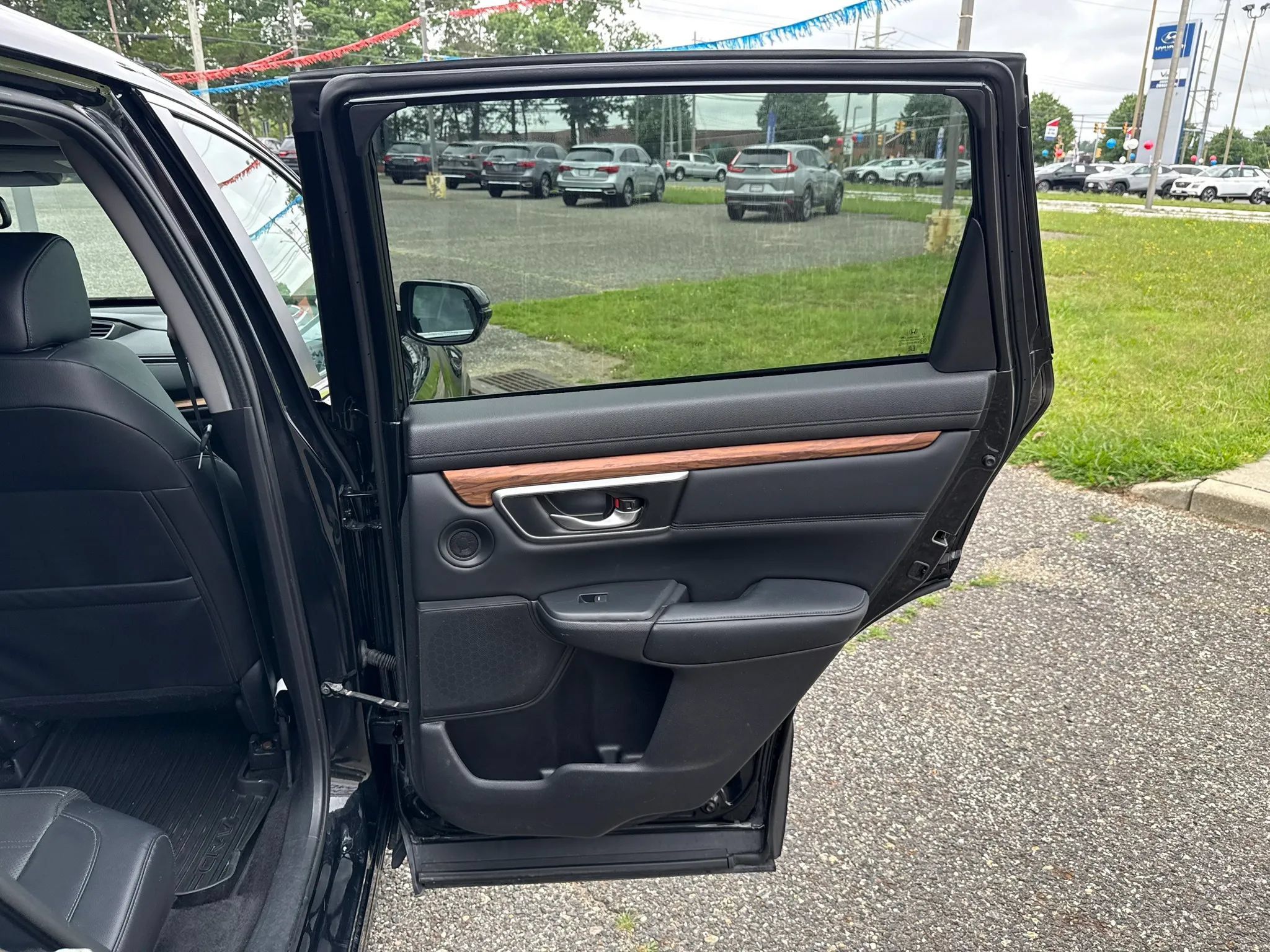 Used 2017 Honda CR-V EX-L image 18