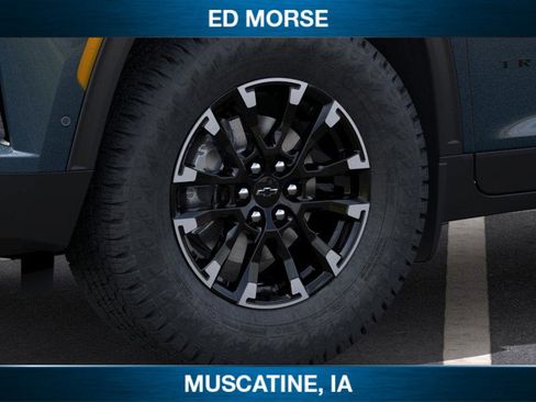 New 2026 Chevrolet Traverse Z71 w/ Enhanced Driving Package image 9