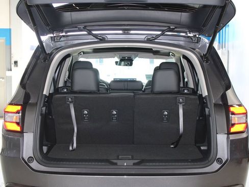 New 2026 Honda Pilot Touring image 15