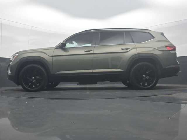 Used 2026 Volkswagen Atlas SE FWD image 30