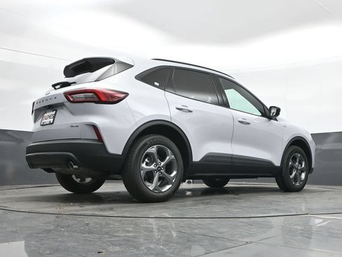 Used 2026 Ford Escape ST-Line AWD/4WD image 44