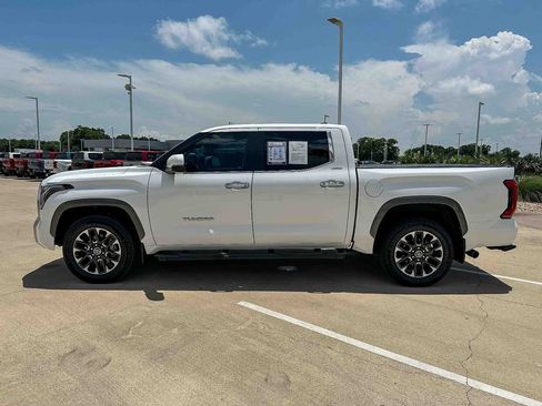 Used 2024 Toyota Tundra Limited AWD/4WD image 6