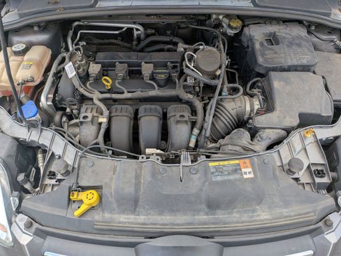 Used 2012 Ford Focus SE FWD image 32
