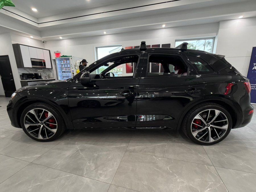 Used 2023 Audi SQ5 Prestige w/ Prestige Package AWD/4WD image 5
