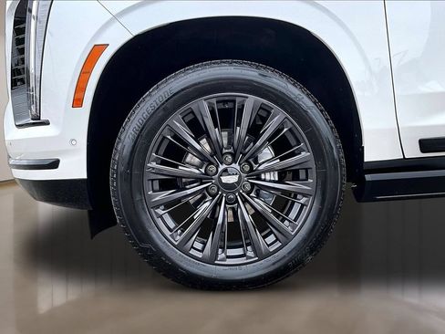 Used 2025 Cadillac Escalade Sport w/ LPO, ONYX Package AWD/4WD image 8