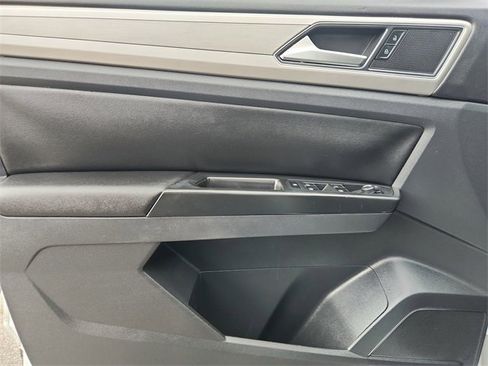 Used 2018 Volkswagen Atlas SE image 21