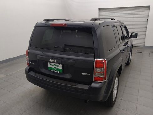 Used 2015 Jeep Patriot Latitude AWD/4WD image 7