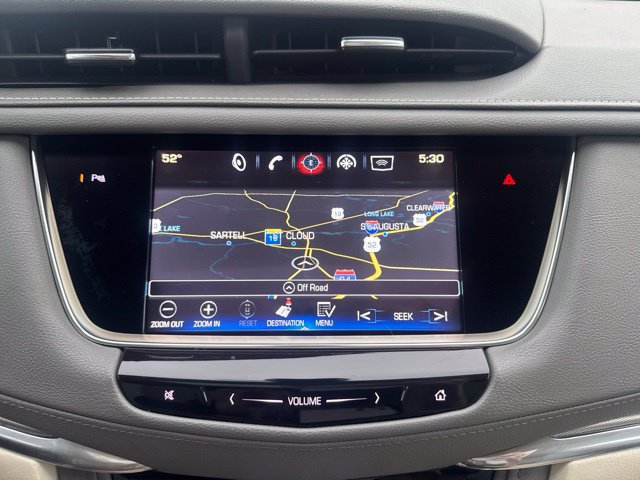 Used 2017 Cadillac XT5 Luxury w/ Driver Awareness Package AWD/4WD image 20