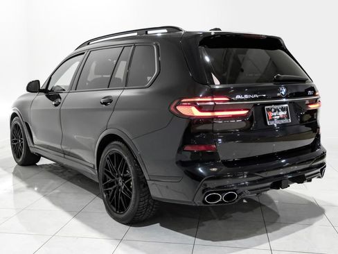 Used 2024 BMW ALPINA XB7 image 11