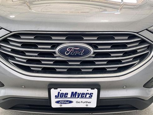Used 2022 Ford Edge Titanium image 27