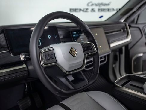 Used 2025 Rivian R1T Adventure AWD/4WD image 20