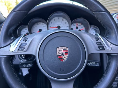 Used 2009 Porsche 911 Carrera S RWD image 28