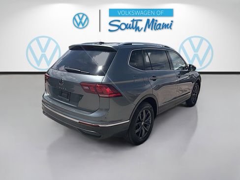 Used 2023 Volkswagen Tiguan SE image 7