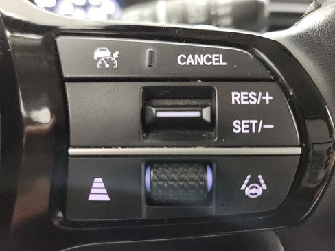 Used 2023 Honda Pilot Elite image 14