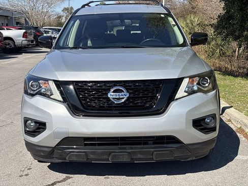 Used 2019 Nissan Pathfinder SL w/ Rock Creek Edition image 8