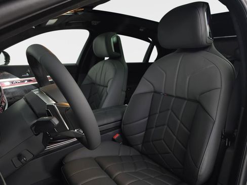 New 2026 BMW 760i xDrive 760i xDrive w/ Executive Package image 15