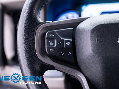 Used 2022 Ford Bronco Wildtrak image 19