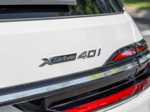 Used 2024 BMW X7 xDrive40i image 48