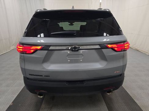 Used 2023 Chevrolet Traverse RS AWD/4WD image 2