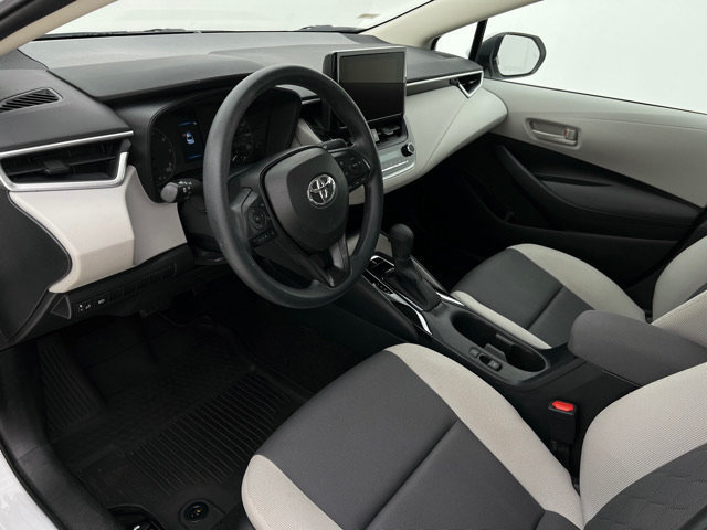 Used 2023 Toyota Corolla LE w/ LE Convenience Package FWD image 12