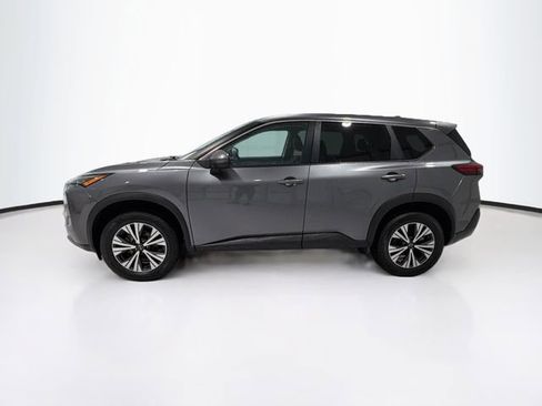 Used 2022 Nissan Rogue SV FWD image 4