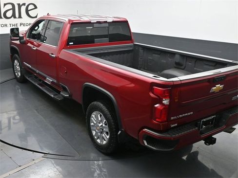 Used 2024 Chevrolet Silverado 2500 High Country w/ High Country Premium Package image 55