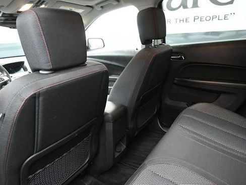 Used 2016 Chevrolet Equinox LT FWD image 23