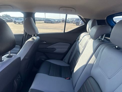 Used 2023 Nissan Kicks SR w/ SR Premium Package FWD image 33